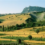 048 Gabriele Granaroli - Il monte Titano _r